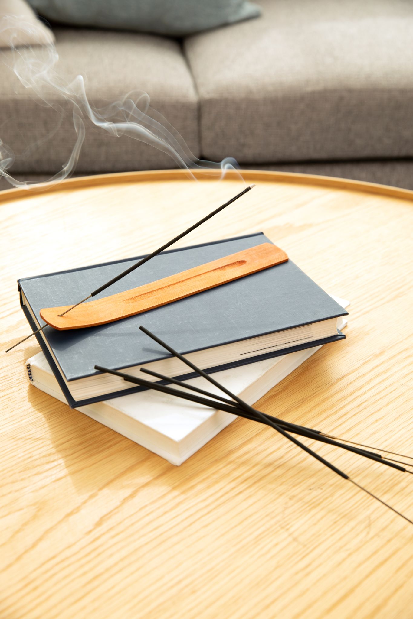 The Perfect Gift for Fathers: Soy Wax Candles, Incense, and Room Sprays