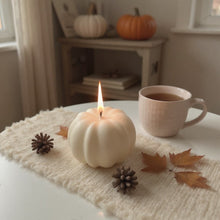 Limited Edition: 🤍 White Pumpkin Soy Pillar Candle