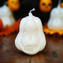 Limited Edition: 🎃 Jack-O’-Lantern Halloween Soy Pillar Candle